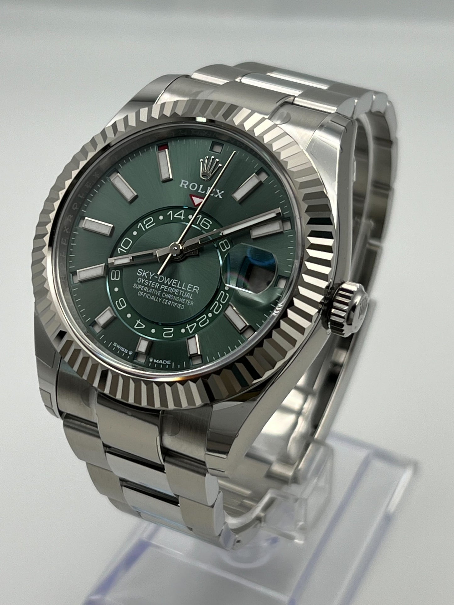 2025 Watch Sky-Dweller 336934 Stainless Steel Green Dial (2024)