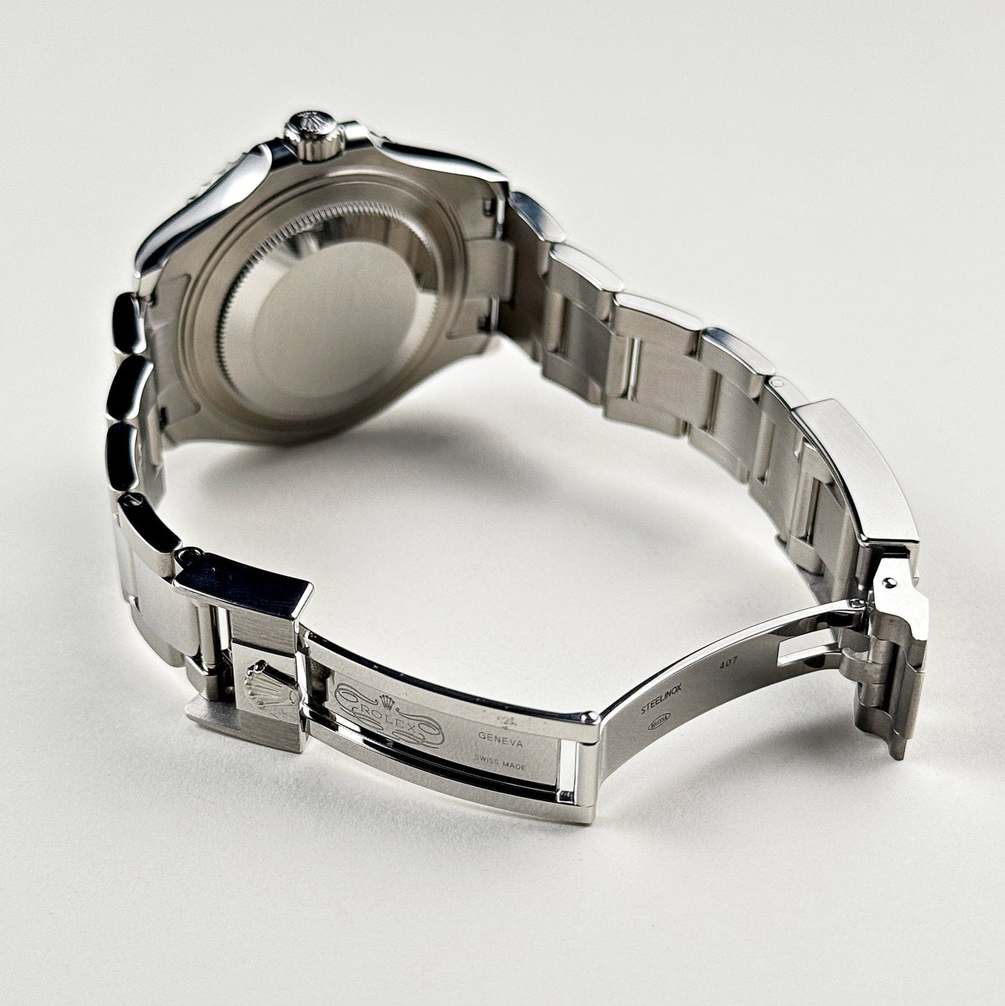 2025 Watch Yacht-Master 268622 Stainless Steel/Platinum Rhodium Dial (2024)