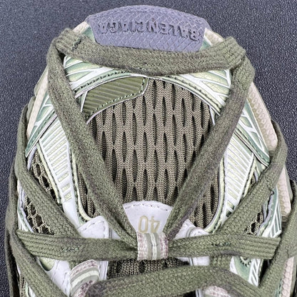 2025 0717 New green shoes