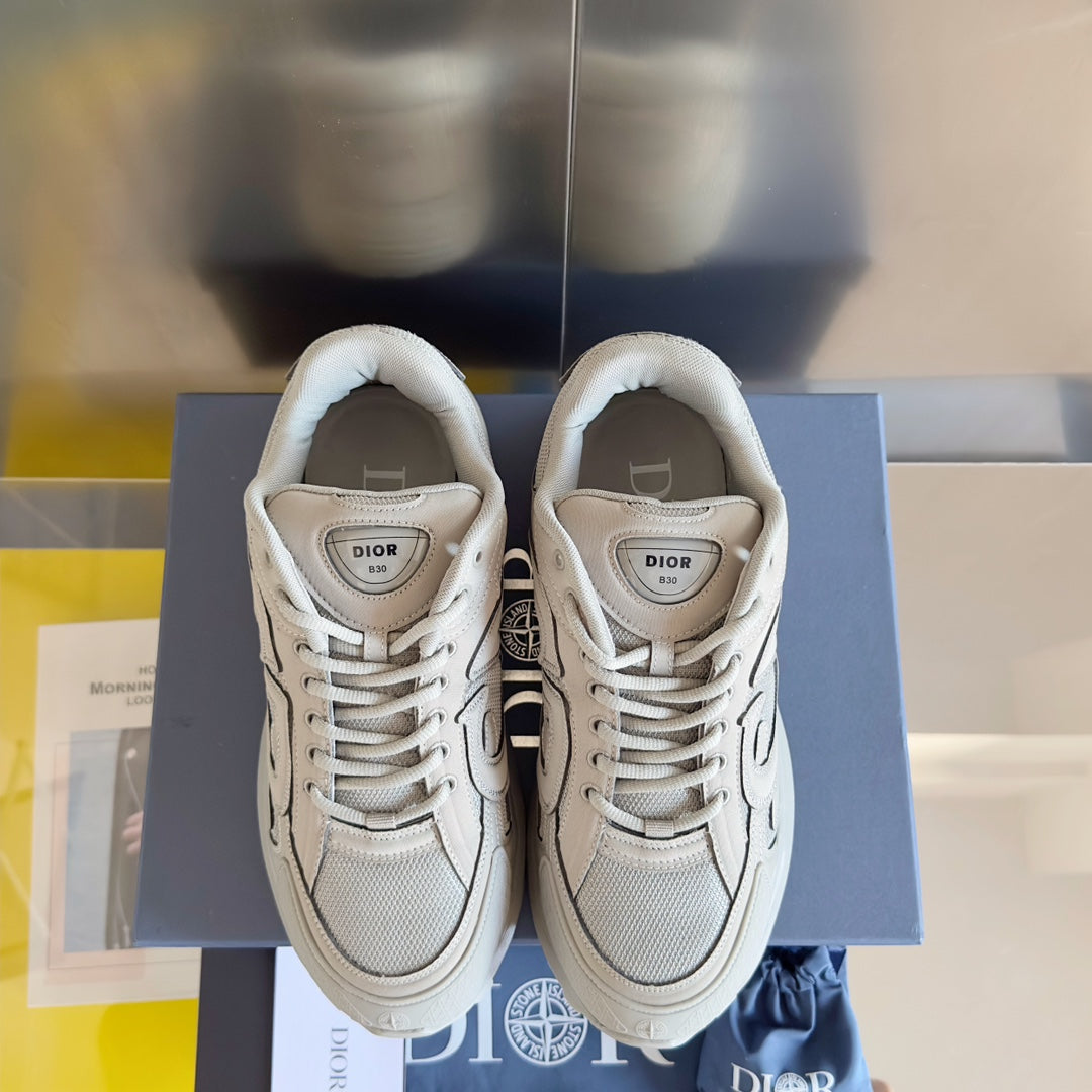 2025 1225 New high quality new color sports fashion shoes