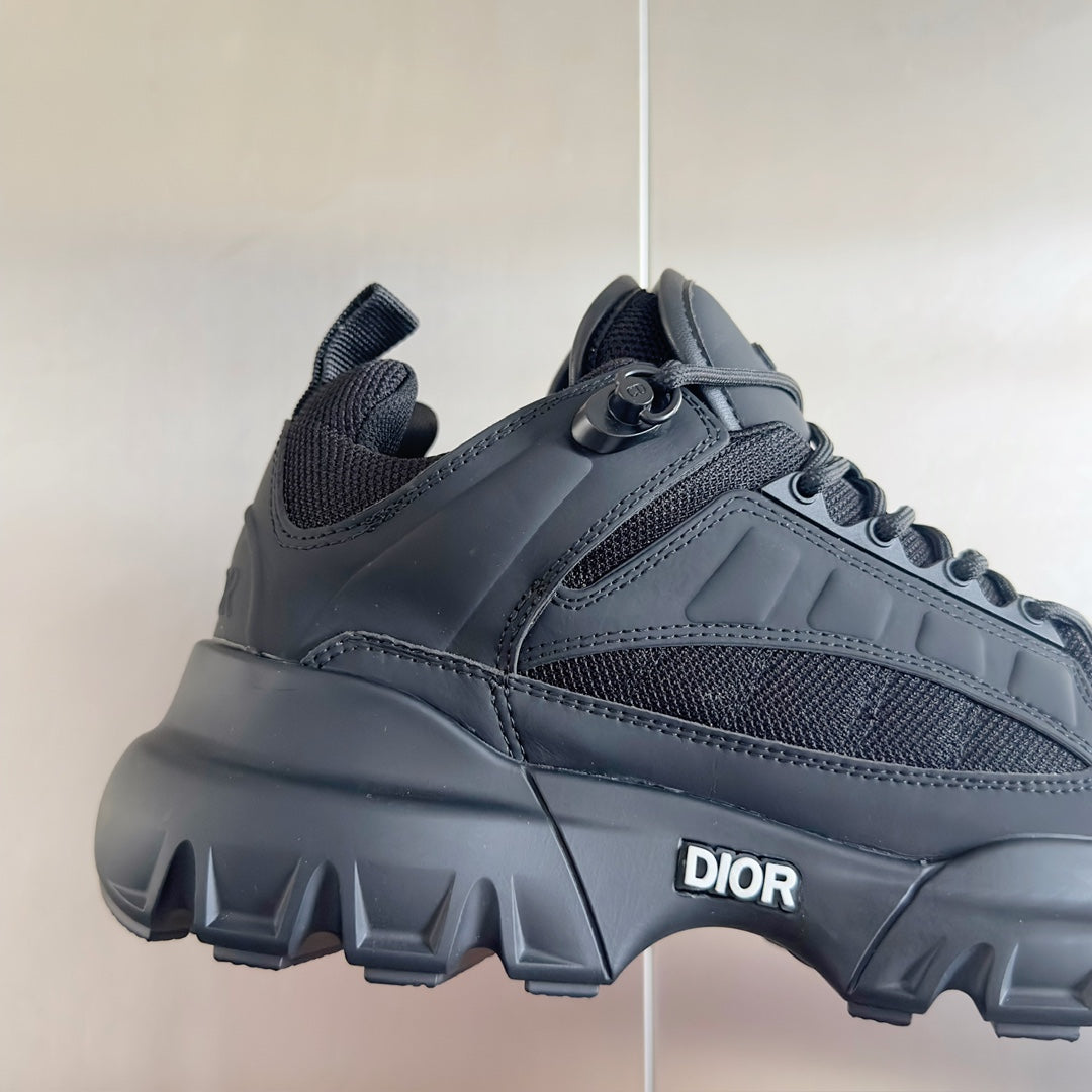 2025 1225 New high quality new color sports fashion shoes