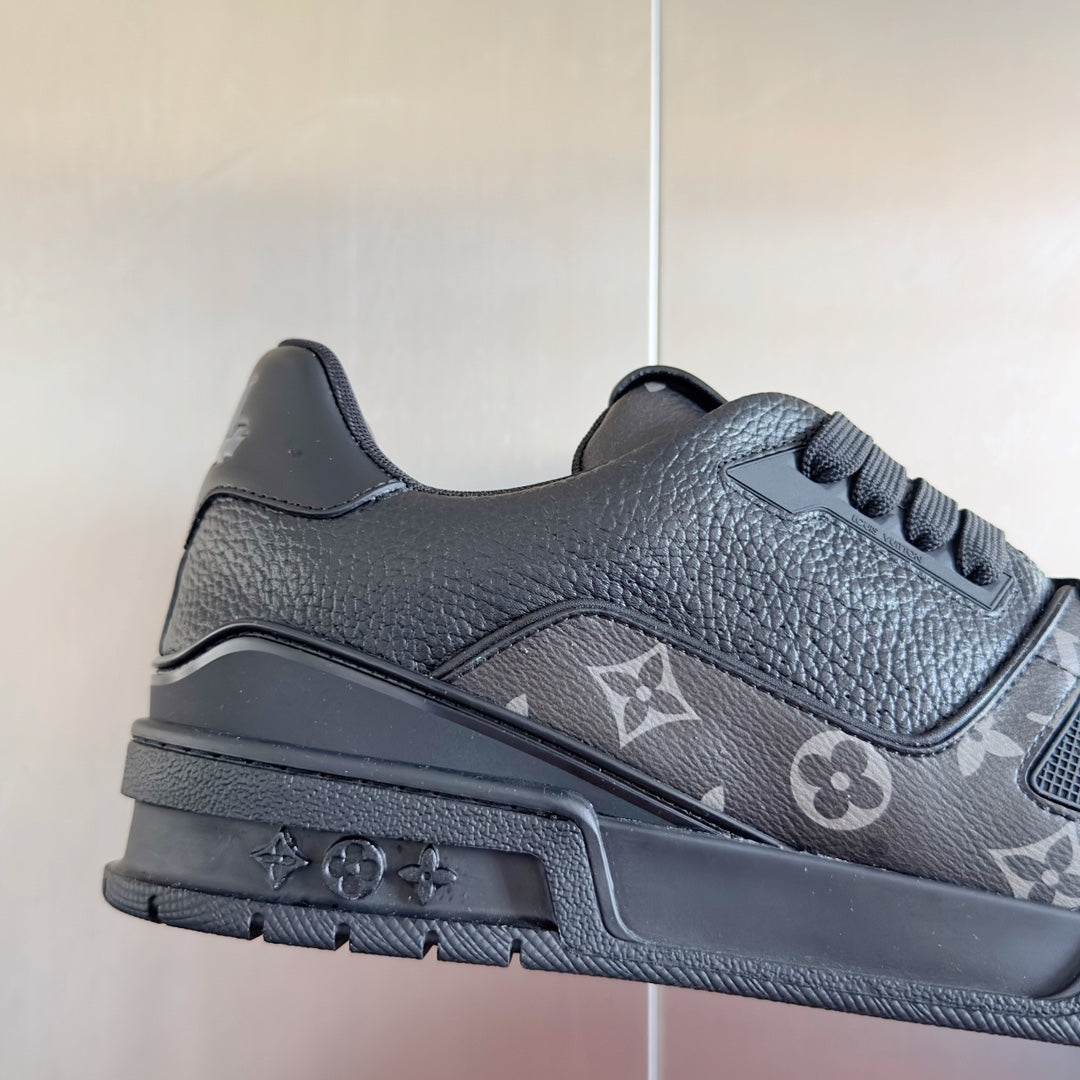 2025 250318 New high quality new grain board shoes