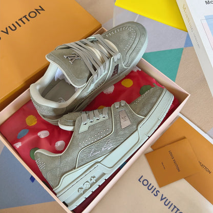 2025 250318 New high quality new color board shoes