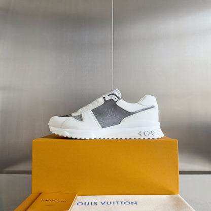 2025 250318 New high quality new color board shoes