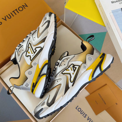 2025 250318 New high quality new color board shoes