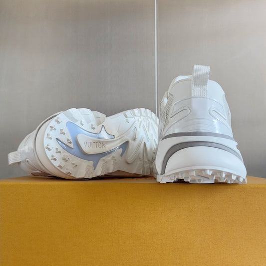 2025 250318 New high quality new color board shoes